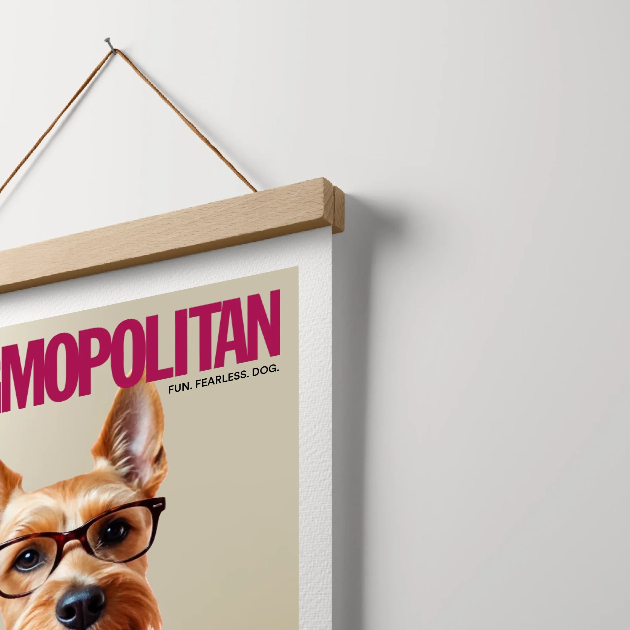 Poster-Holzleiste-MockUp-CloseUp