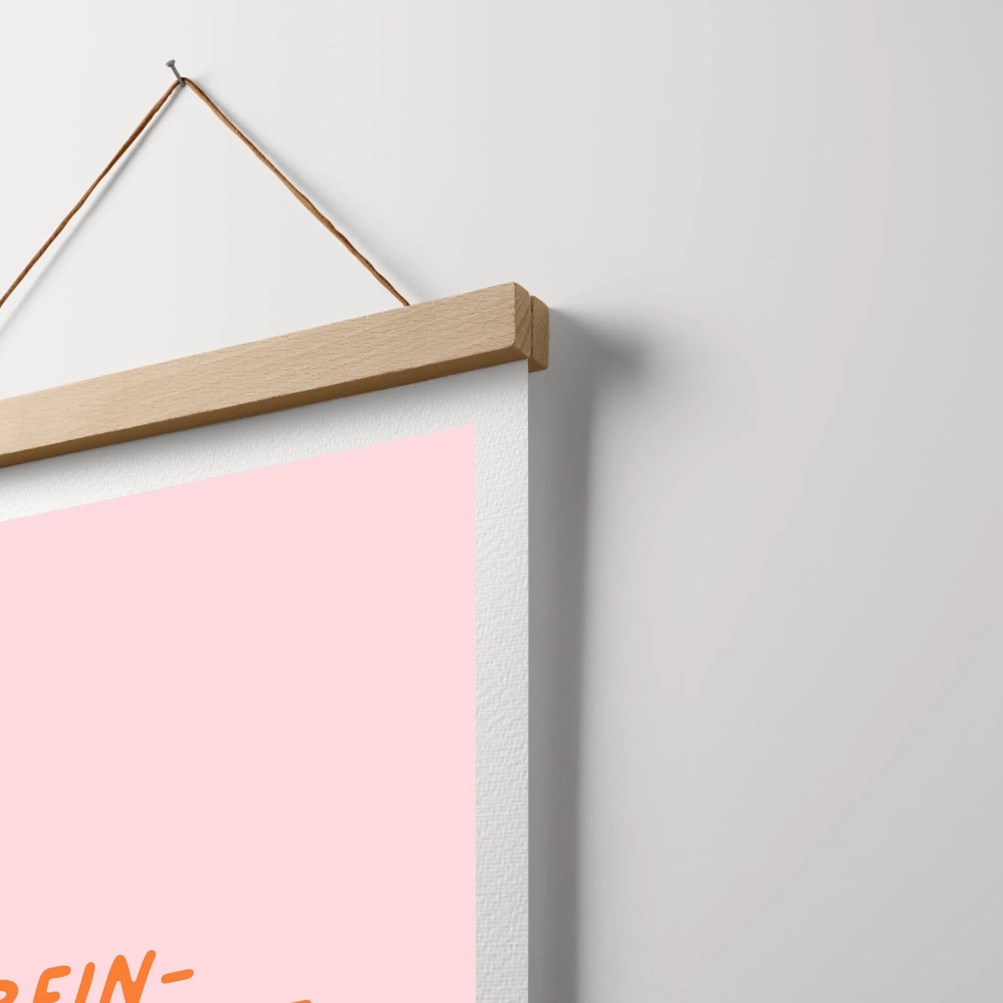 Poster-Holzleiste-MockUp-CloseUp